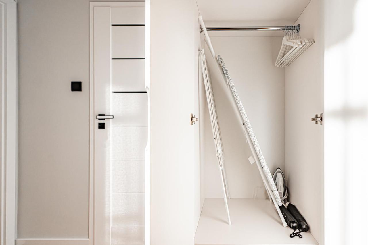 Apartment 24H With Free Garage And Ac Jagielly 5 Wroclaw Bagian luar foto