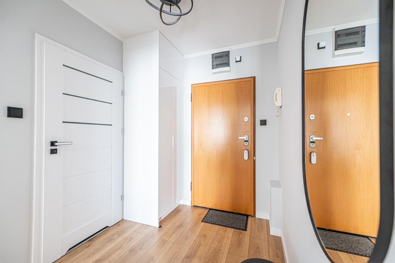 Apartment 24H With Free Garage And Ac Jagielly 5 Wroclaw Bagian luar foto